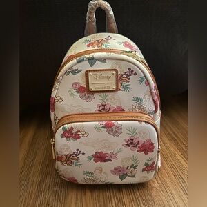 Disney Princess Lounge Fly